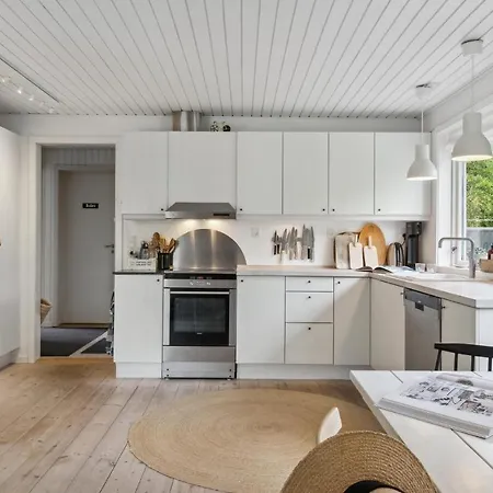 Beautiful In With Wifi Holiday home